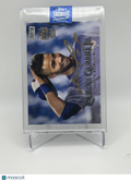 2019 ARCHIVES SIGNITURE SERIES LOURDES GURRIEL JR. STADIUM CLUB GOLD ARCHIVES AUTO /32